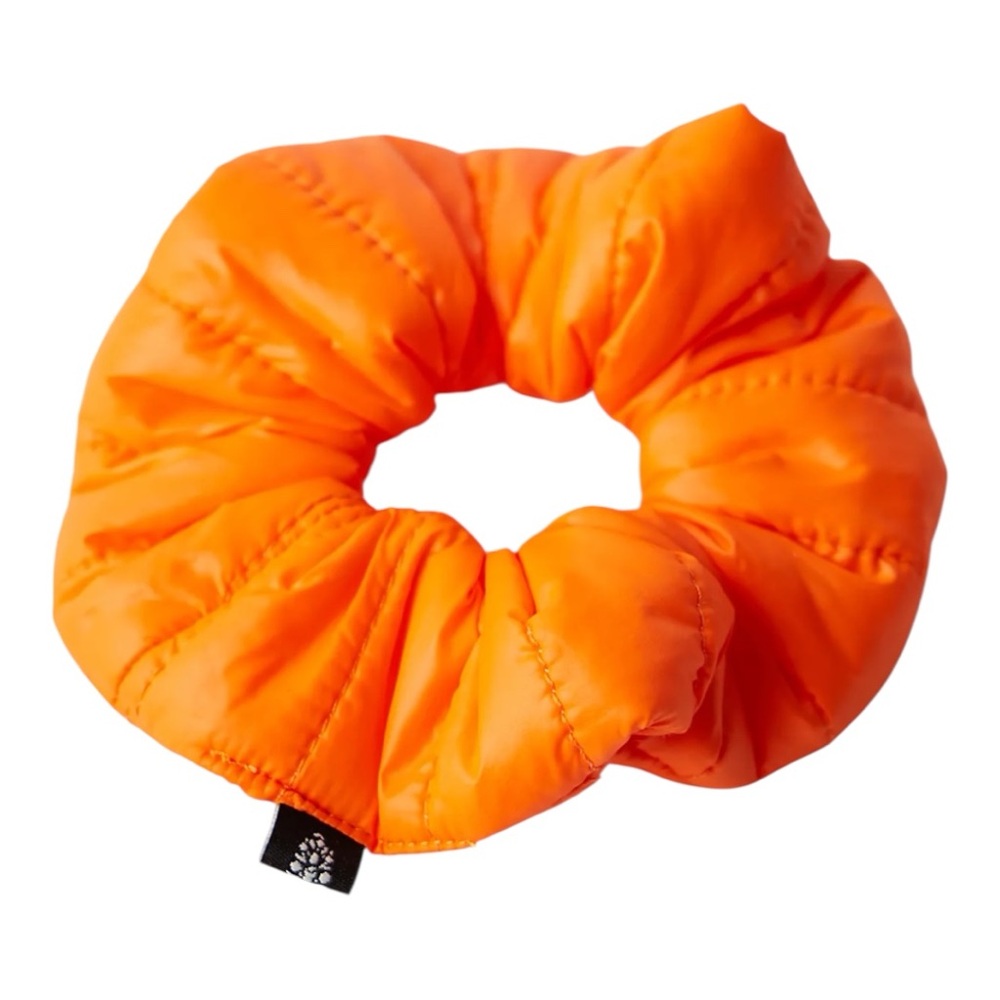 FP Movement Sports Puffer Scrunchie